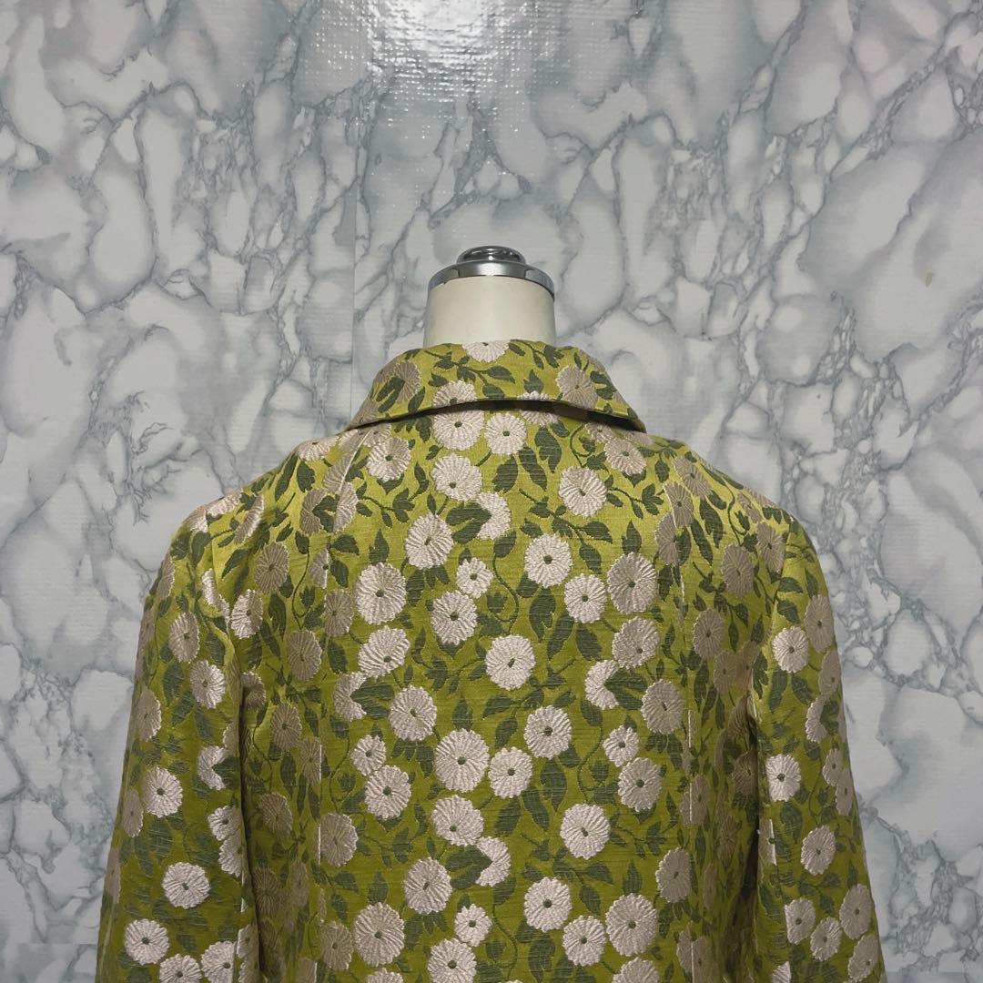 美品　スペシャルアイテム　JUNKO SHIMADA 花柄総刺繍　デザインコート