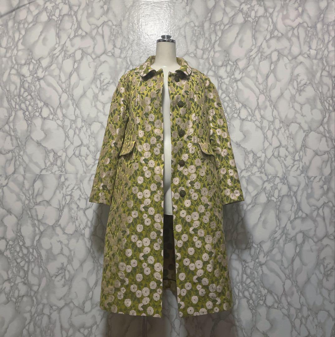 美品　スペシャルアイテム　JUNKO SHIMADA 花柄総刺繍　デザインコート