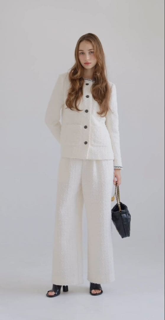 【新品タグ付】CARLA カーラ Tweed jacket / White