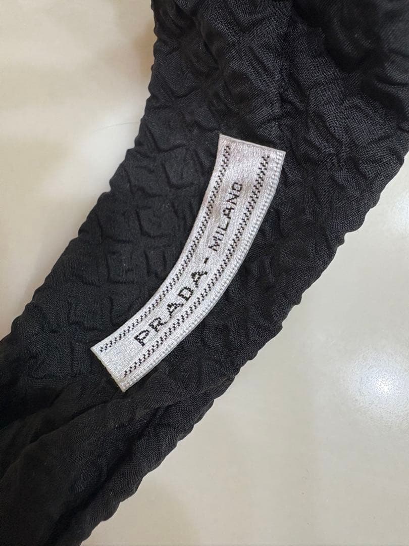 PRADA ブラック リボンヘアバンド