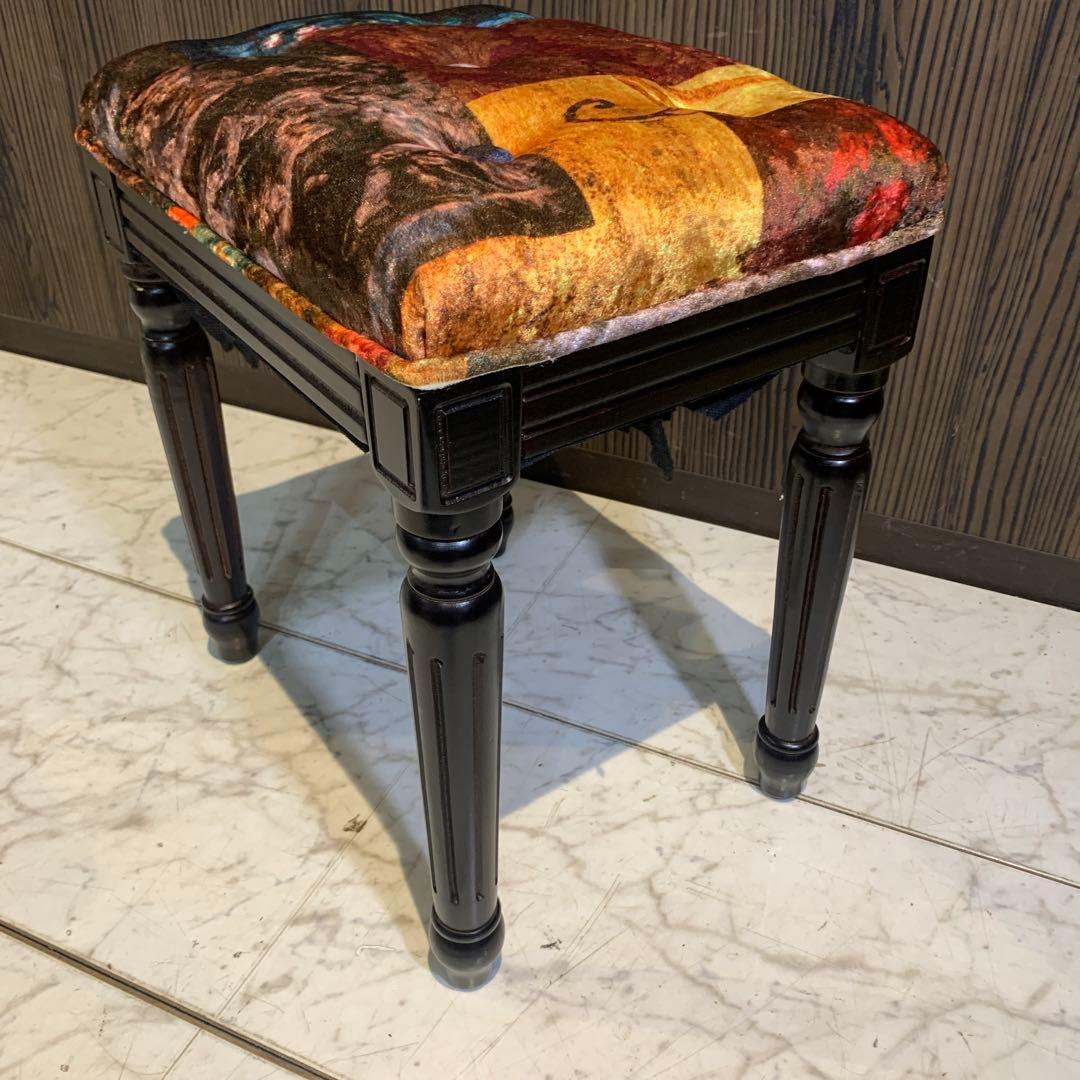 アンティーク　オットマン　スツール　②