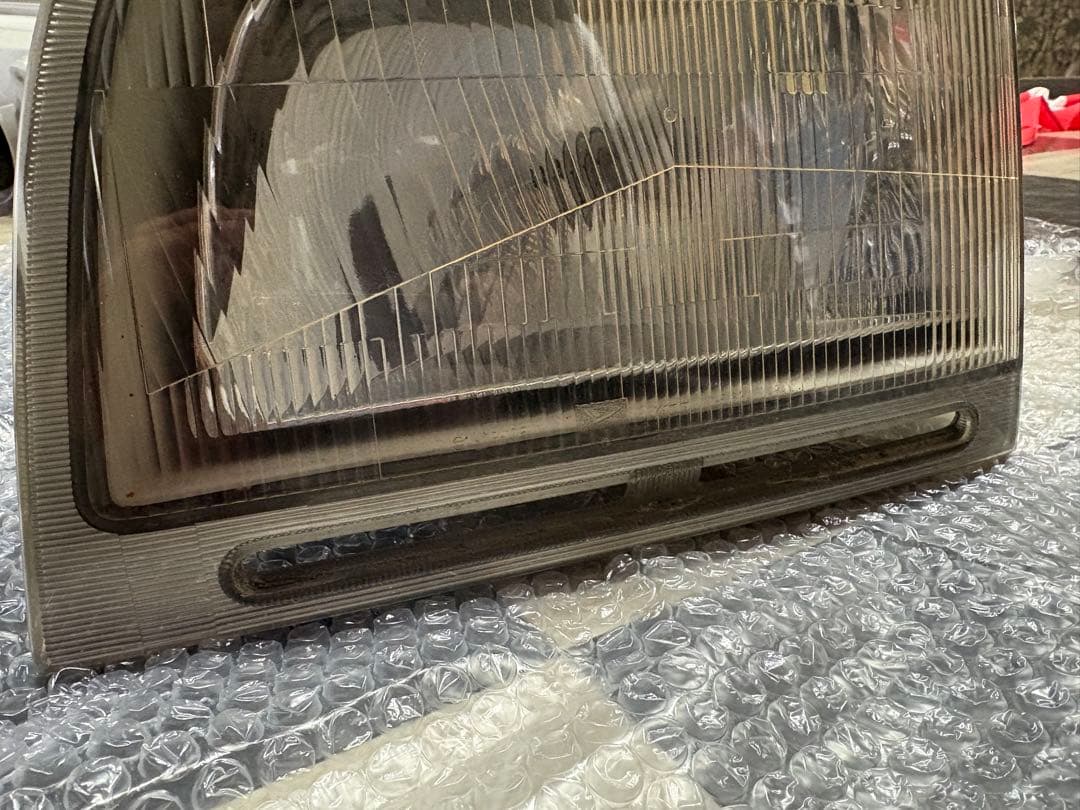 ⭐︎ダイハツ⭐︎ハイゼットトラック⭐︎S200P⭐︎前期⭐︎ヘッドライト⭐︎送料込み⭐︎