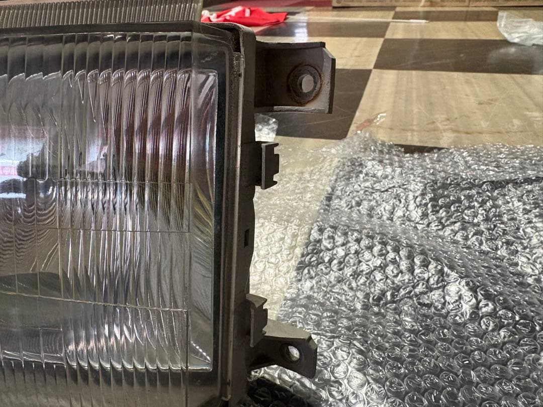 ⭐︎ダイハツ⭐︎ハイゼットトラック⭐︎S200P⭐︎前期⭐︎ヘッドライト⭐︎送料込み⭐︎