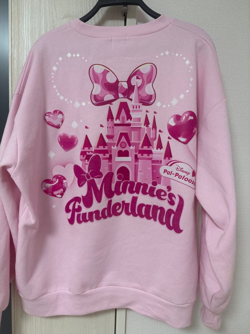 2／9までの出品❗️ミニーのファンタジーランド 2026トレーナー
