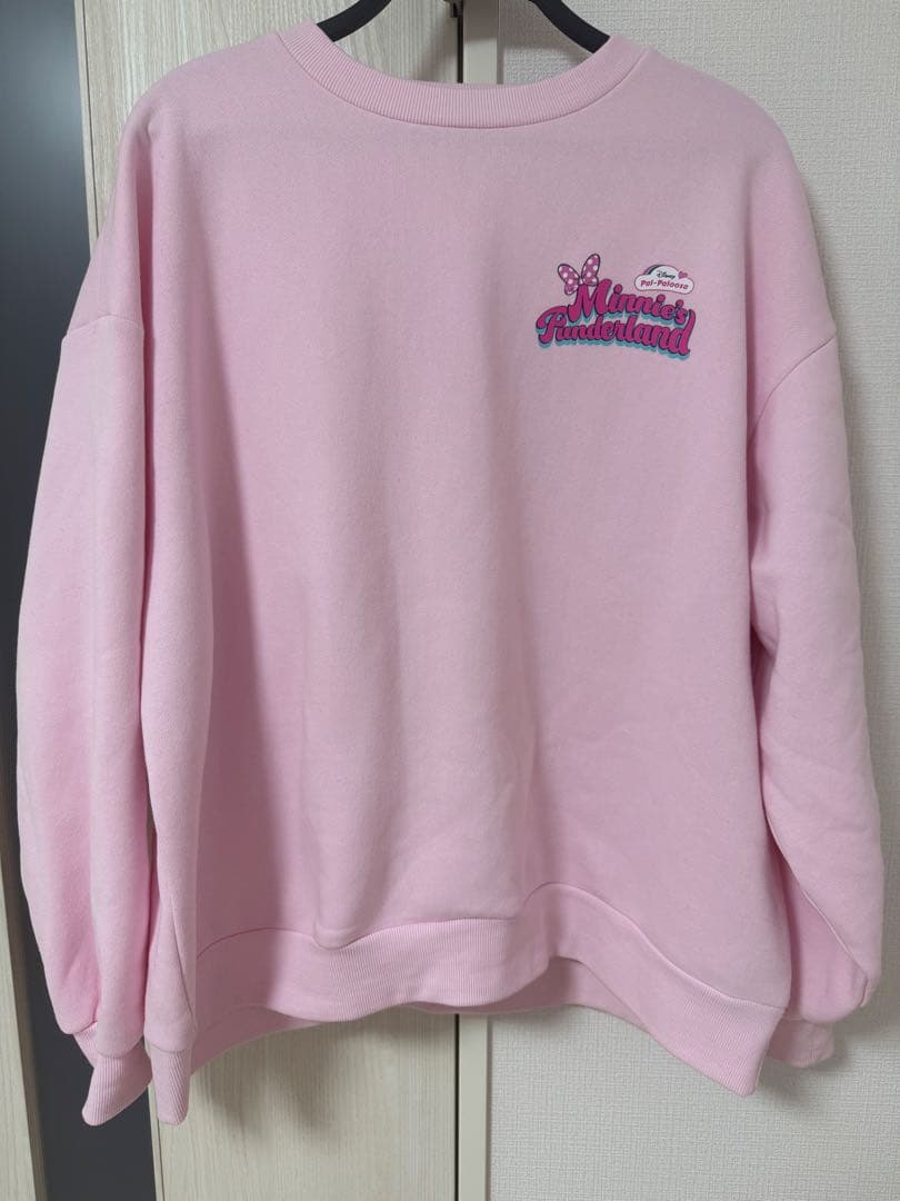 2／9までの出品❗️ミニーのファンタジーランド 2026トレーナー