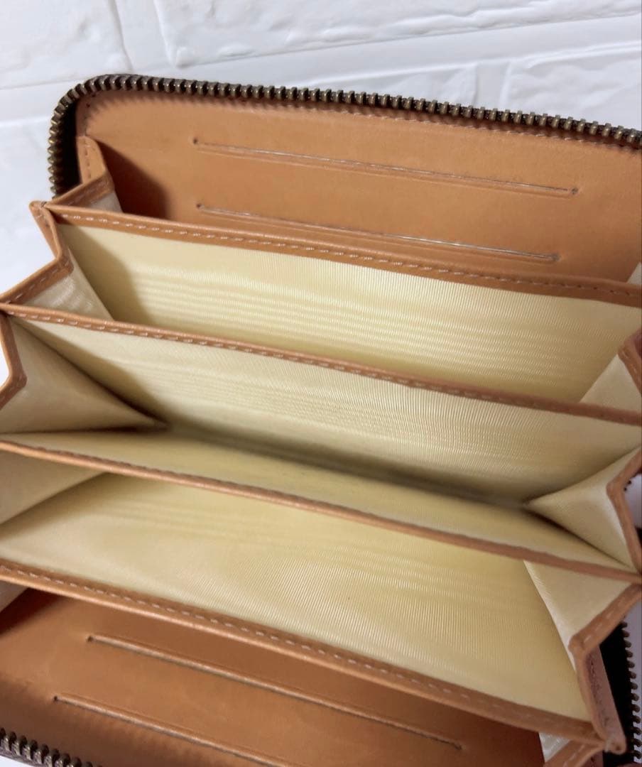 J&M DAVIDSON 財布　型押し　ブラウン　カードケース　男女兼用