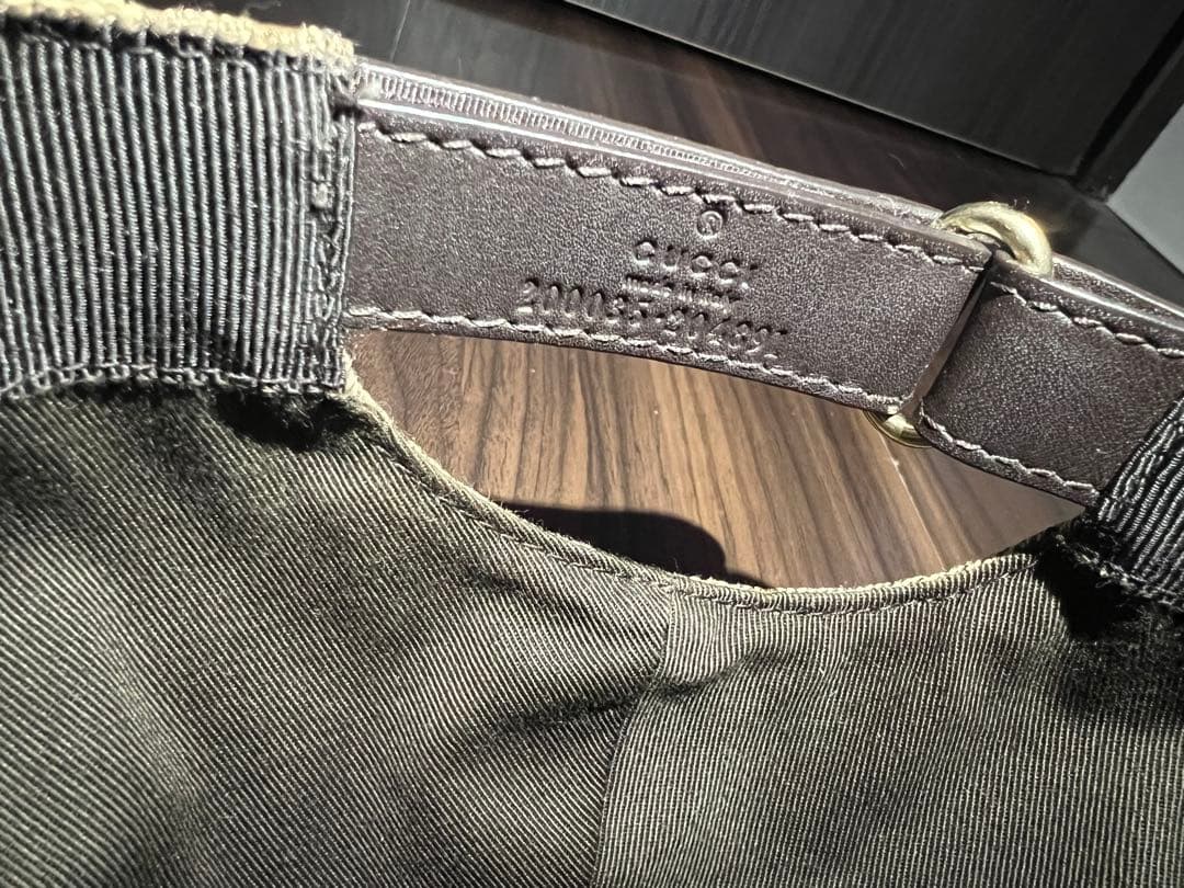 GUCCI ベースボールキャップ　GG柄　Lサイズ