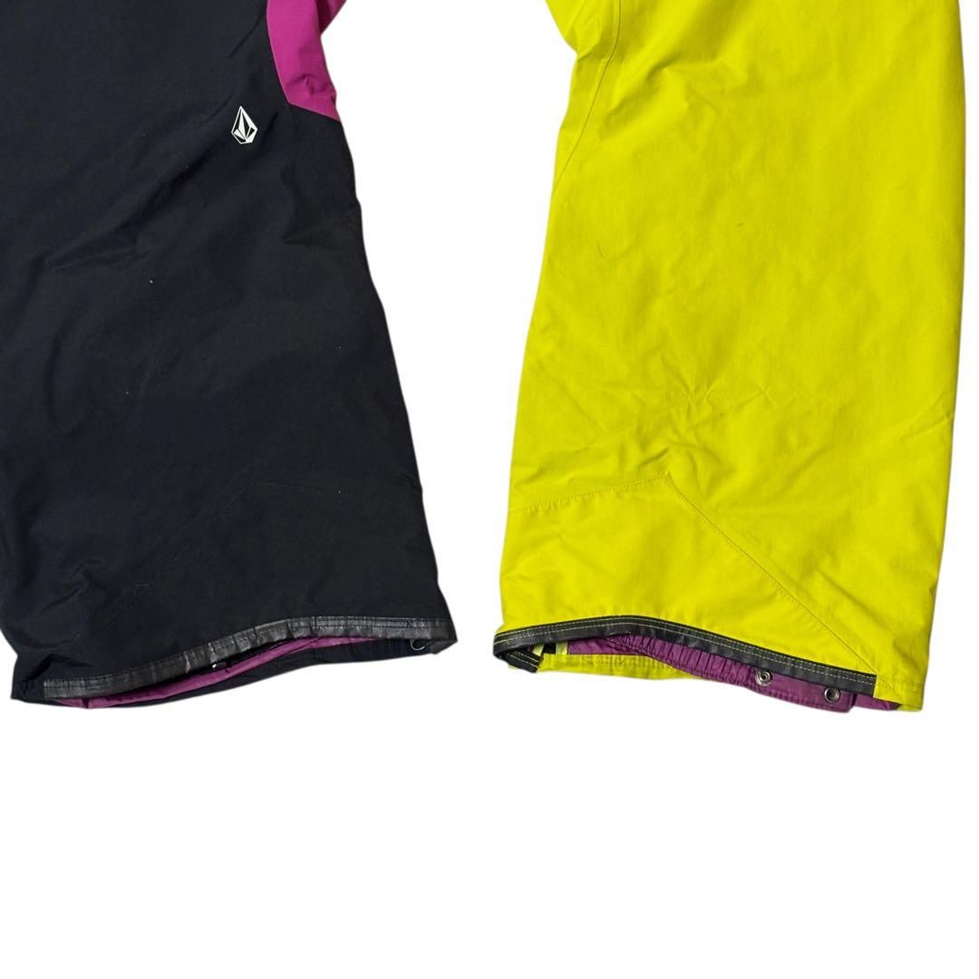 VOLCOM ボルコム　スノーボードウェア　ゴアテックス　GORE-TEX M