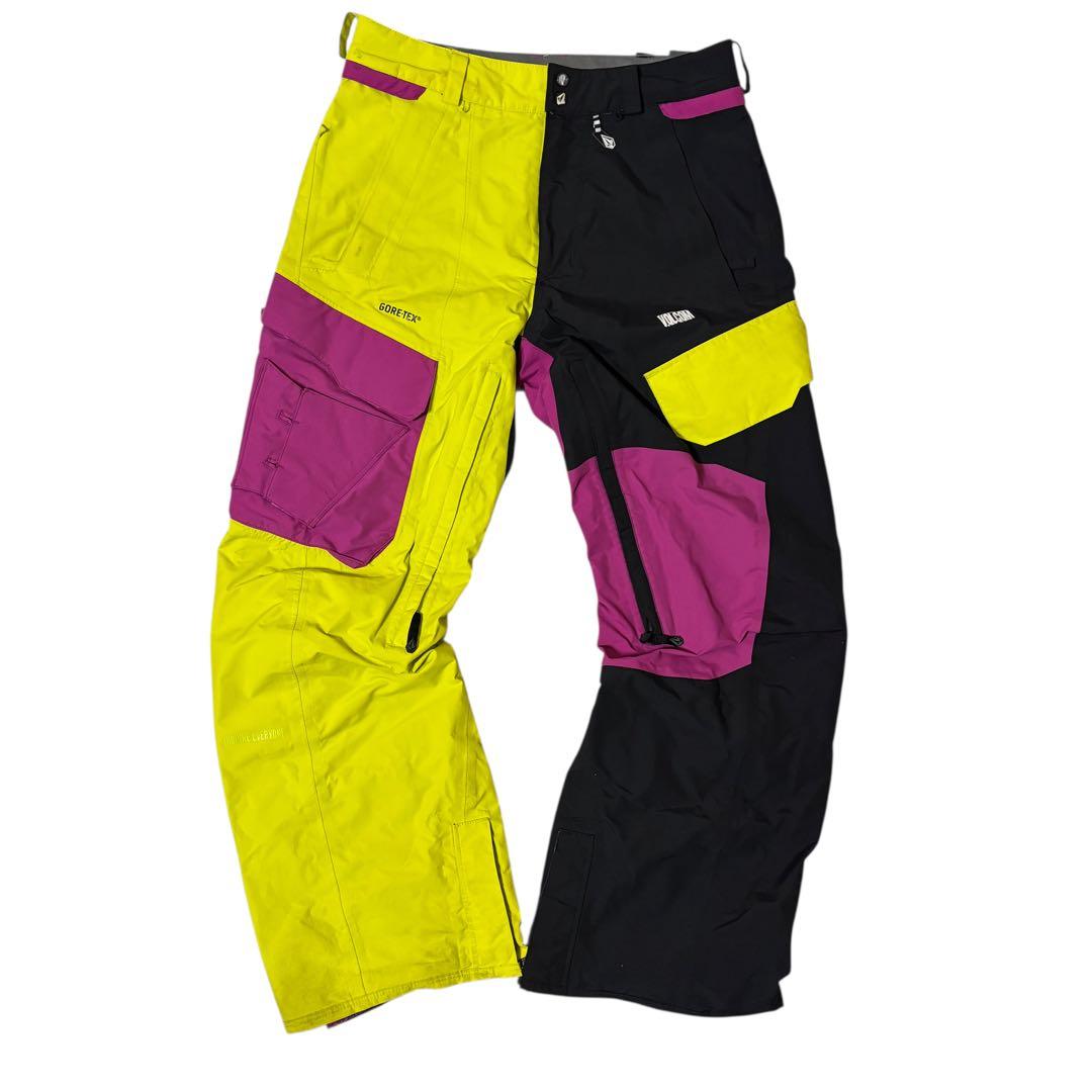 VOLCOM ボルコム　スノーボードウェア　ゴアテックス　GORE-TEX M