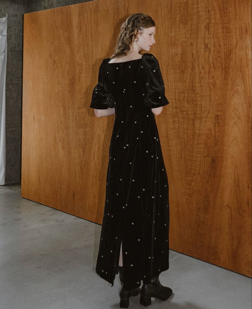 et.UNiVER スウィートハートベロアドレス