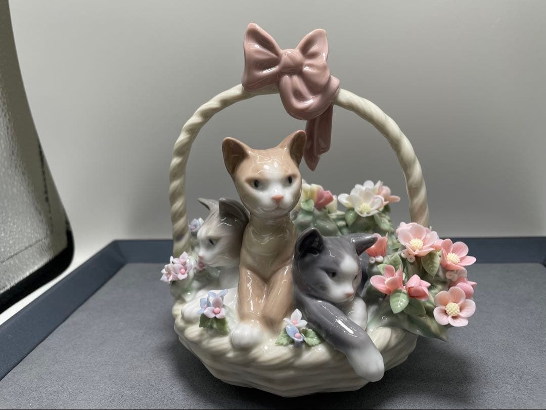 リヤドロ　三つ子の仔猫