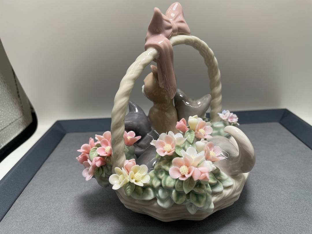 リヤドロ　三つ子の仔猫