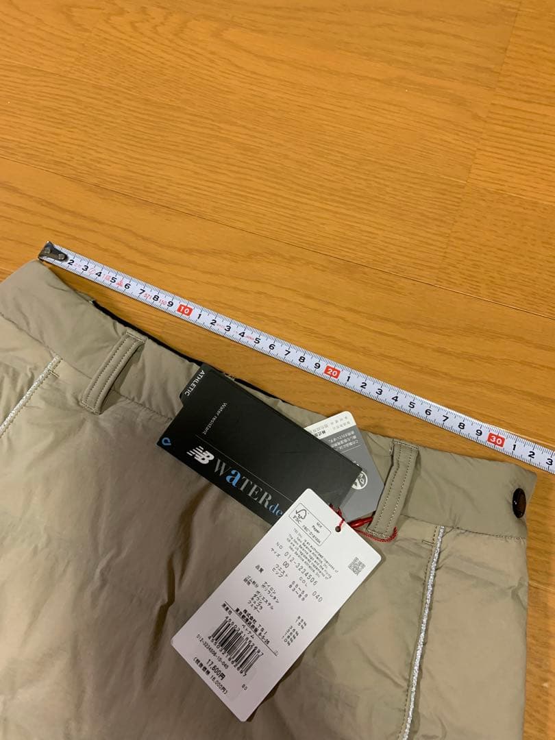 新品　ニューバランスゴルフ　秋冬　ゴルフスカート　ベージュ　SS かわいい