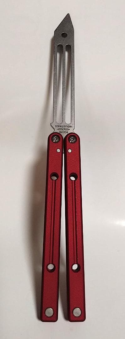 スクイッドトレーナーV4　バタフライナイフ　トレーナー