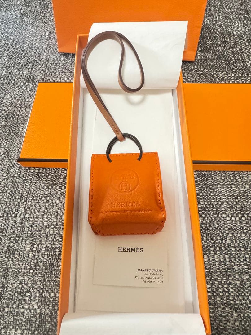 HERMES サックオランジュ バッグチャーム