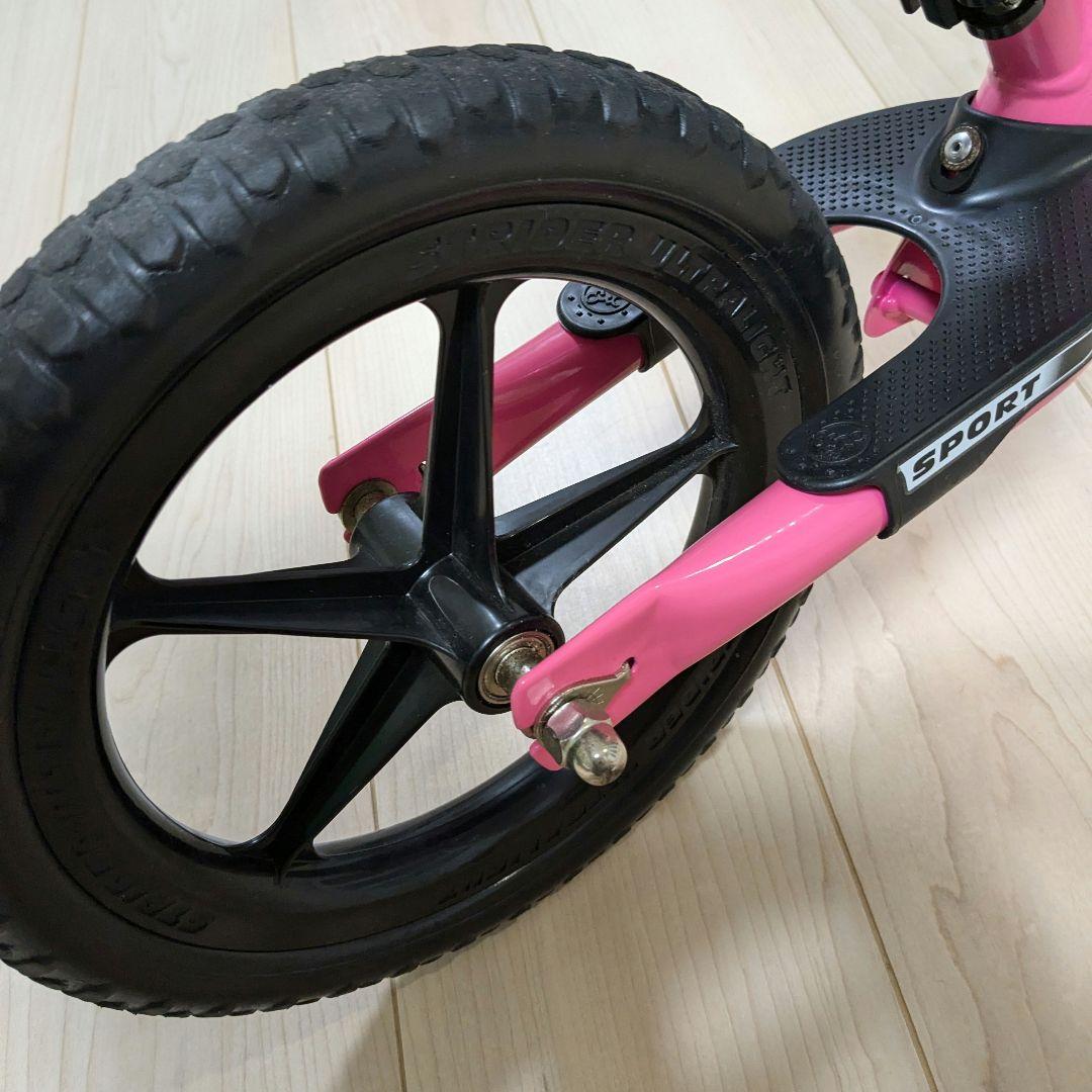 【美品】ストライダースポーツモデル ピンク　12インチ