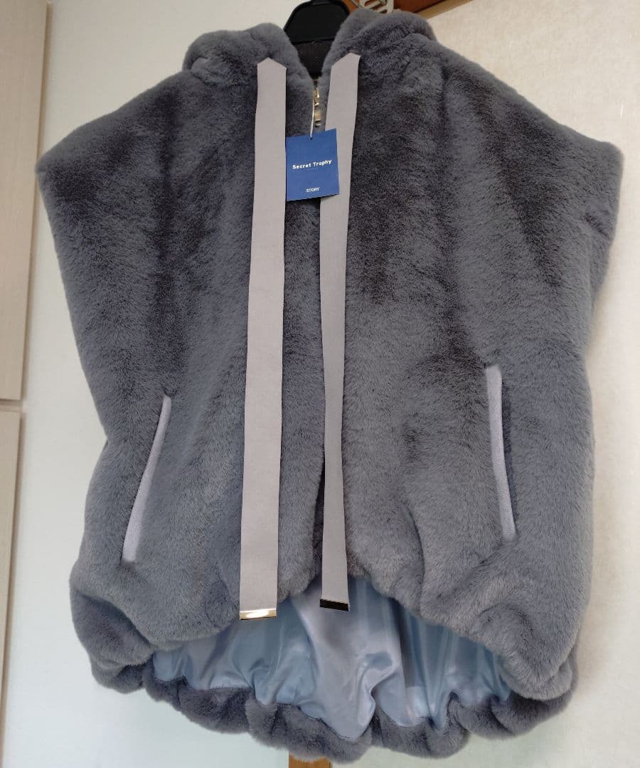 【STORY12月号掲載】新品未使用SECRET TROPHYファーフーディジレ