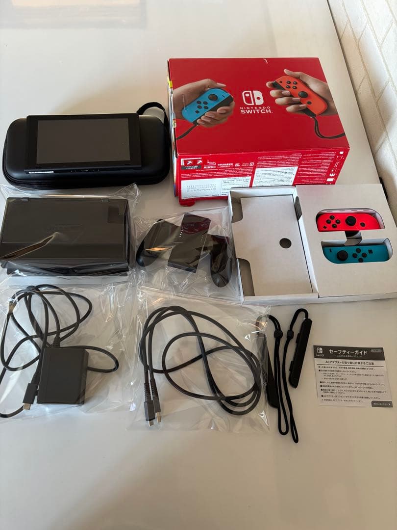 Nintendo Switch /青/赤 本体