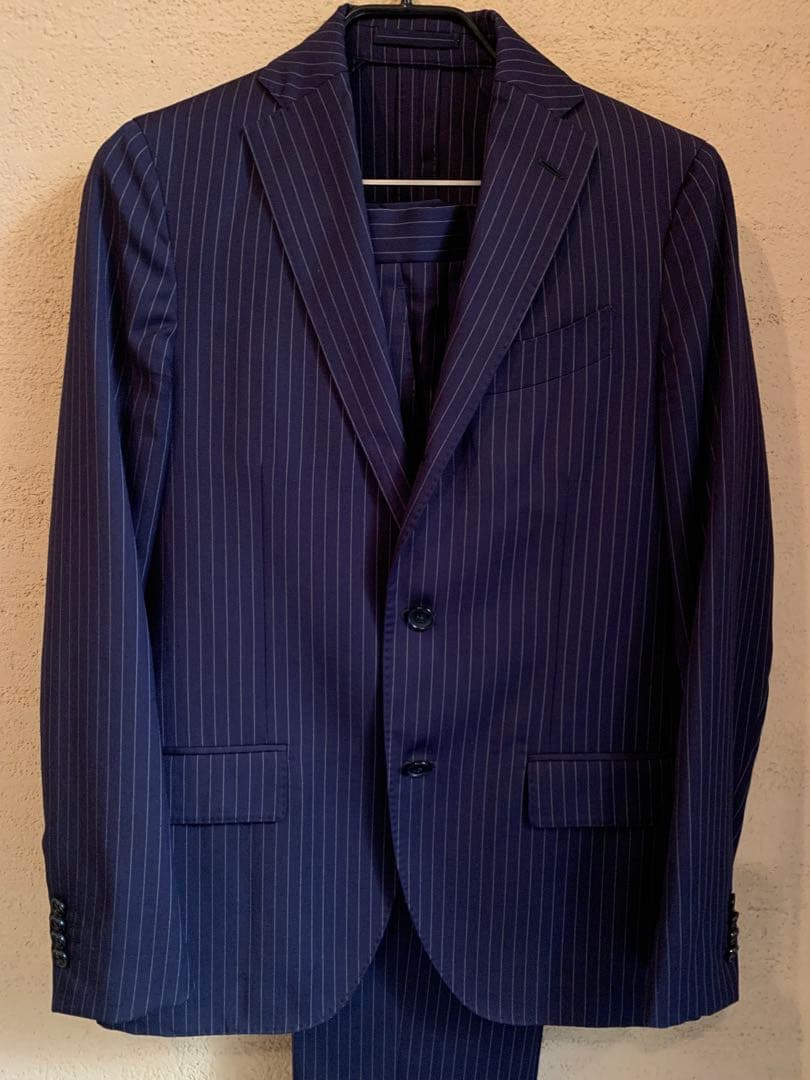 美品LARDINIラルディーニネイビー ストライプ セットアップスーツ44S〜M
