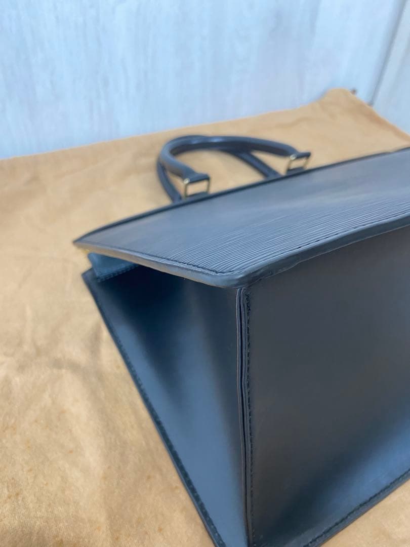 蹴る ルイヴィトン リヴィエラ エピ ハンドバッグ ビジネスバッグ ノワール