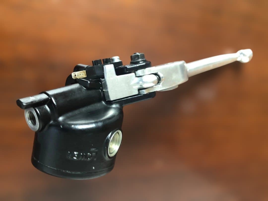 ブレーキマスターシリンダーニッシンレトロタイプ