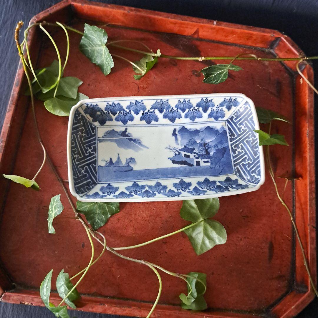 「桐(きり)の葉びっしりの長皿！」古伊万里染付皿(幅21.5cm) 骨董アンティ