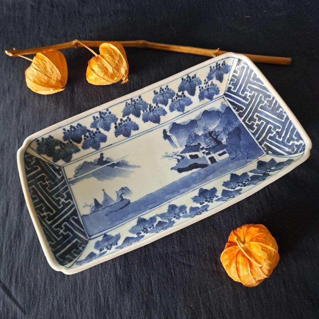 「桐(きり)の葉びっしりの長皿！」古伊万里染付皿(幅21.5cm) 骨董アンティ