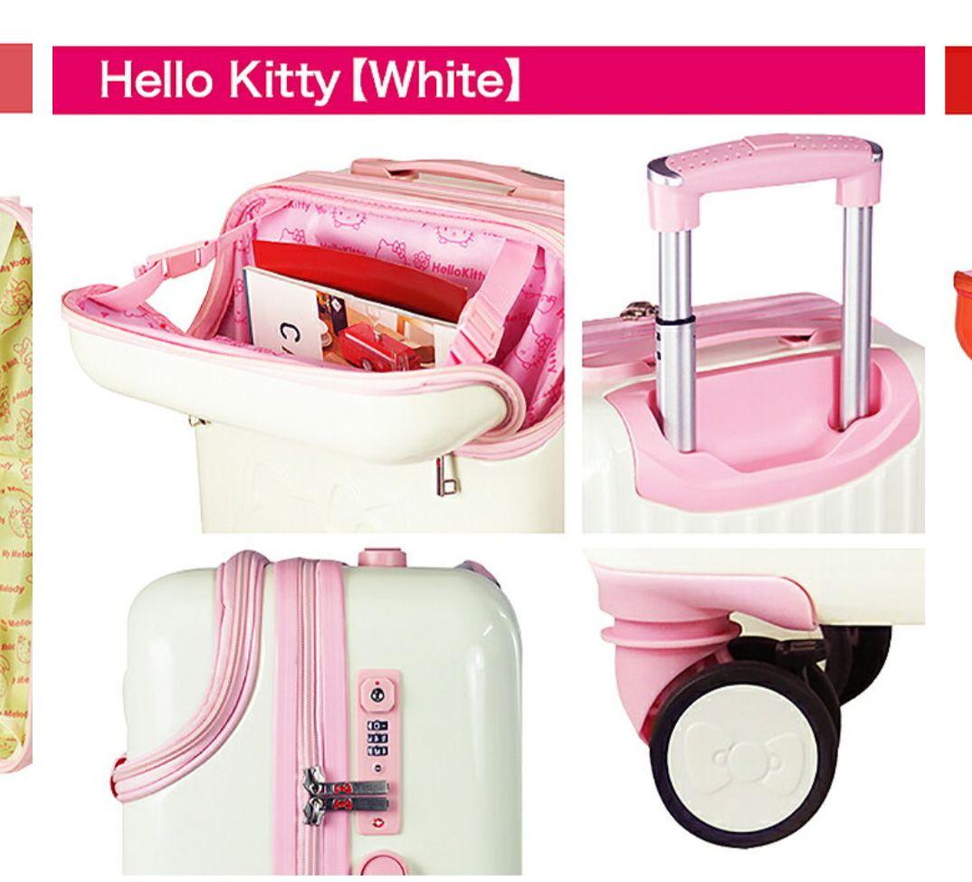 新品未使用　ハローキティ　フロントポケット付き　スーツケース