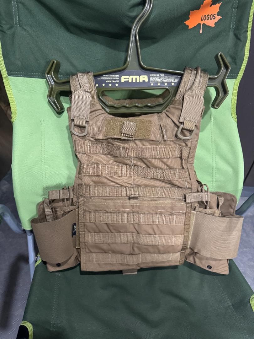 米軍　実物ECLIPSE ボディアーマー ベスト Small 送料無料