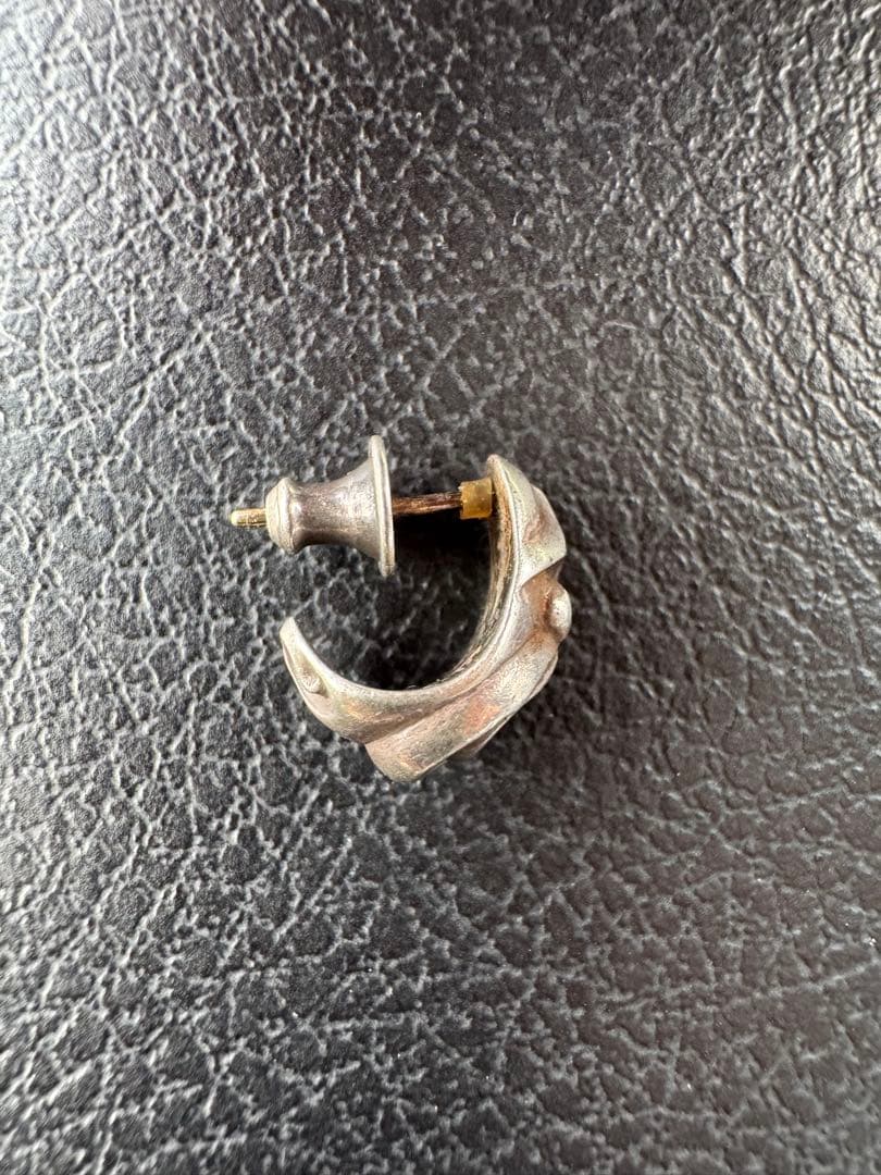 クロムハーツ925 片耳用ピアス