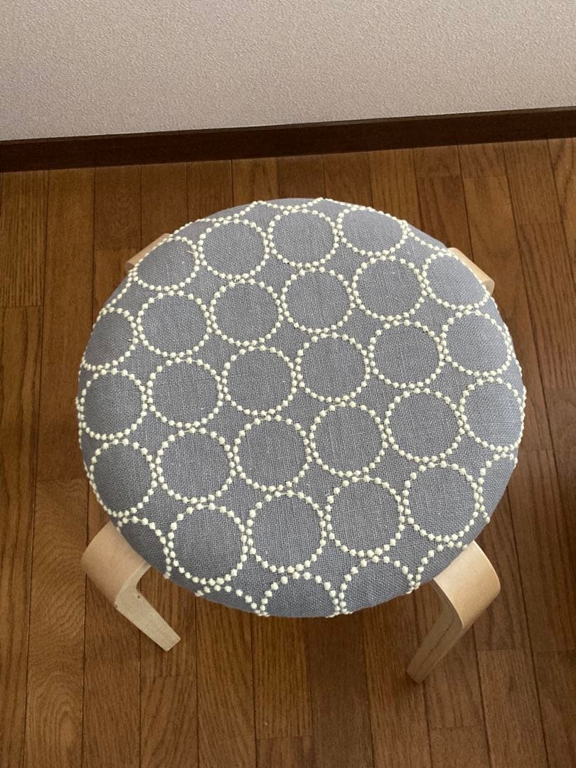 ゴ*ル様 ミナペルホネン タンバリン　スツール　イス