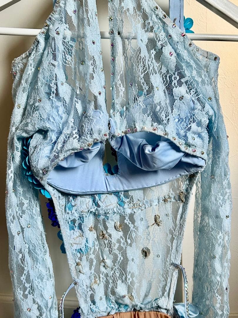 ベリーダンスエジプト製高級ライン衣装