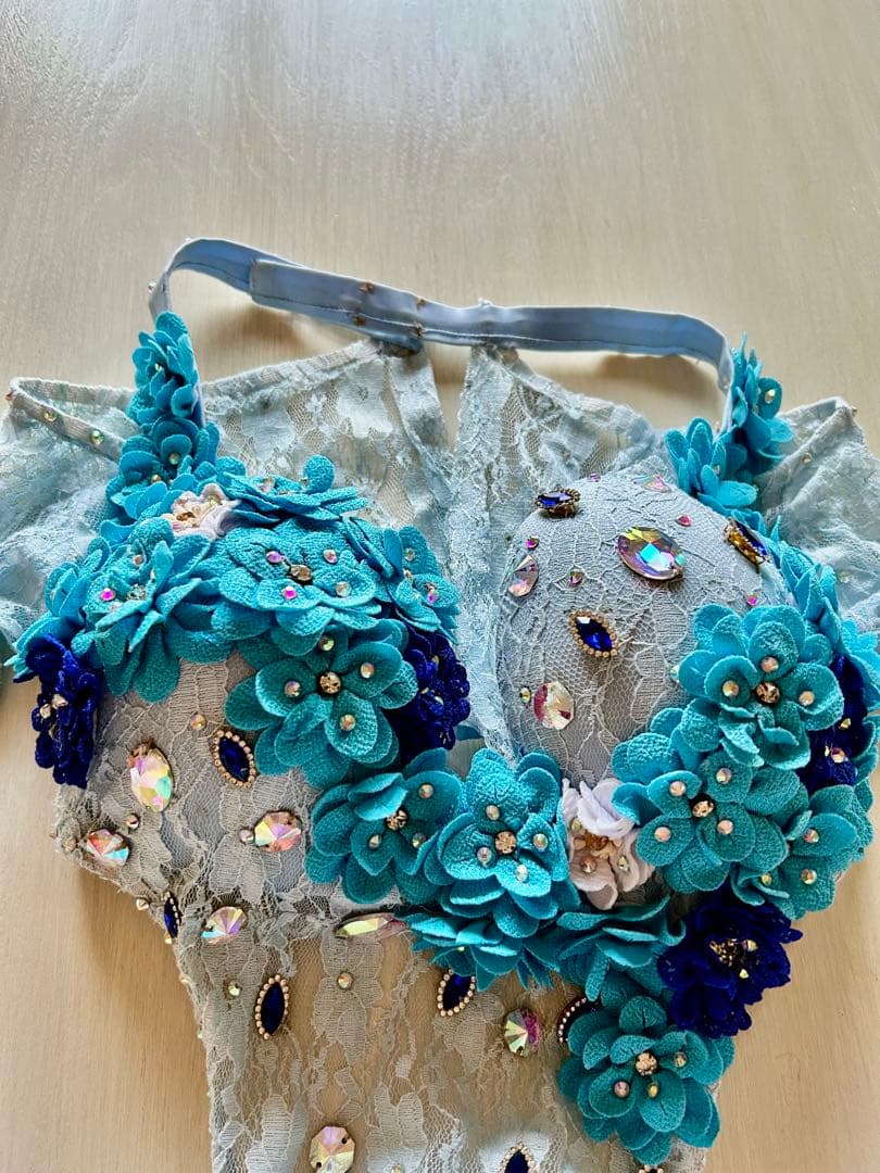 ベリーダンスエジプト製高級ライン衣装