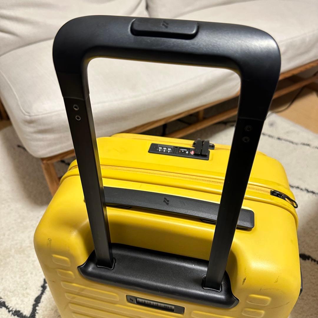 LOJEL CUBO スーツケース　機内持ち込みサイズ　37L