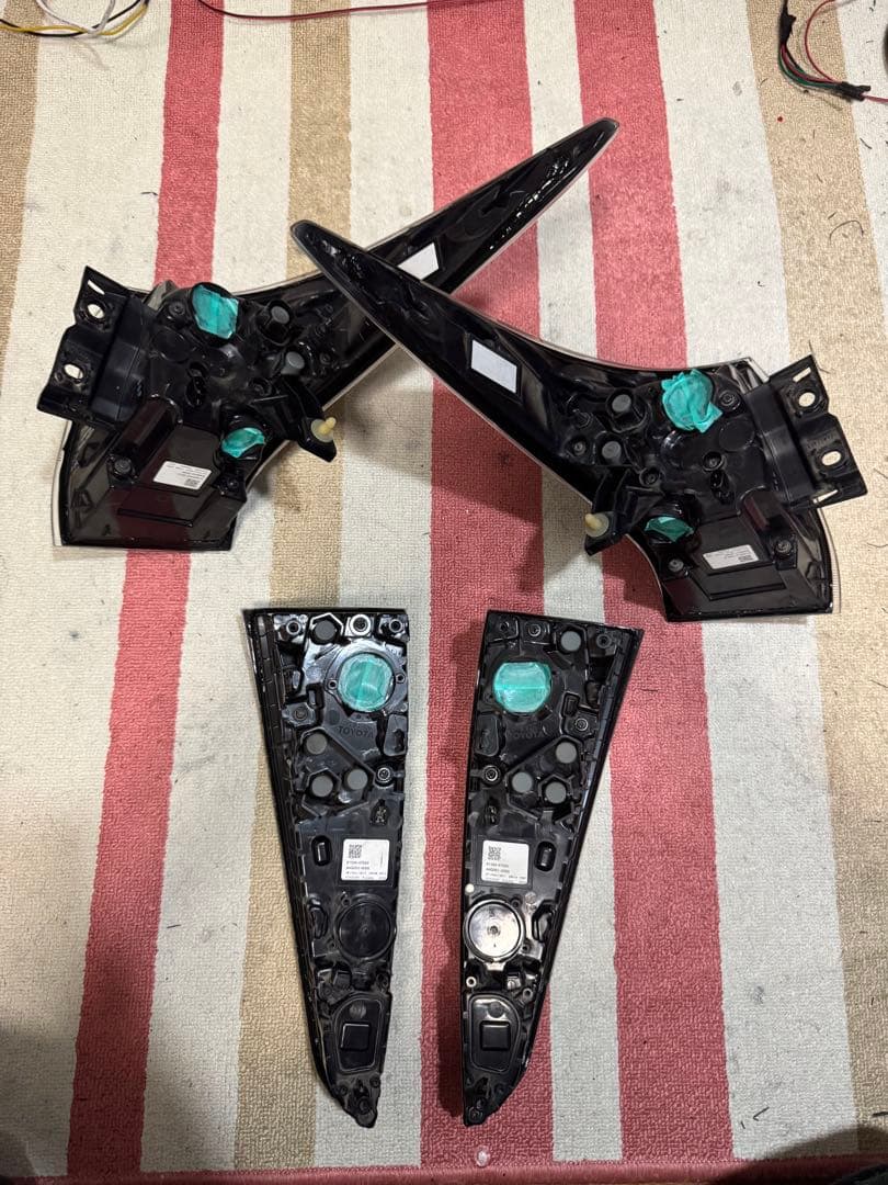 訳あり プリウス 50 前期 テールランプ テール