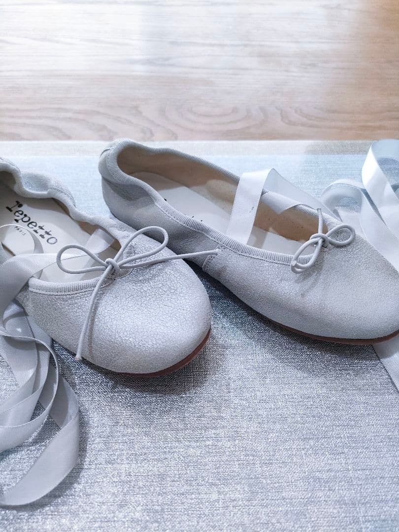 1回使用.Repetto（レペット) グリッター バレエシューズ、シルバー 35