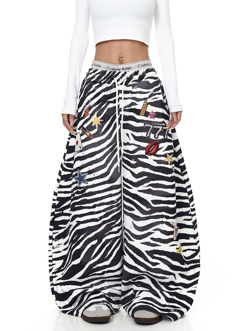 正規店購入アメリカン馬柄プリント ワイドスウェットパンツ（BLACKLISTS）