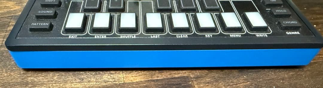 Roland J-6 Chord Synthesizer コードシンセサイザー