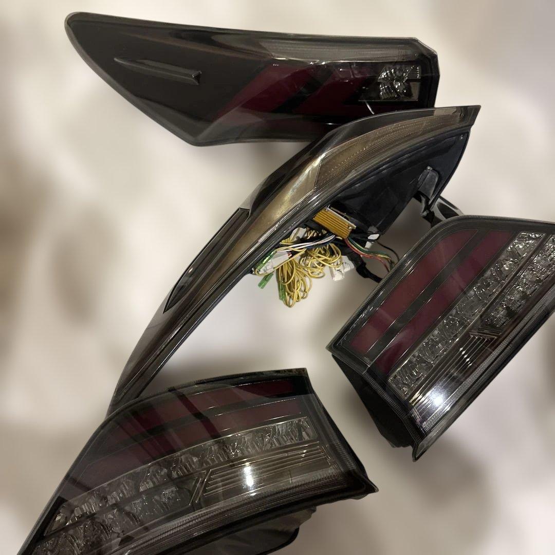 60系ハリアー用TOM'S（Valenti製）LEDテールランプ