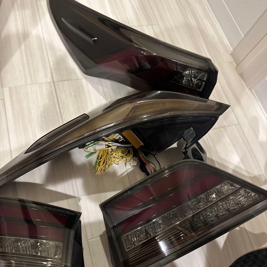 60系ハリアー用TOM'S（Valenti製）LEDテールランプ