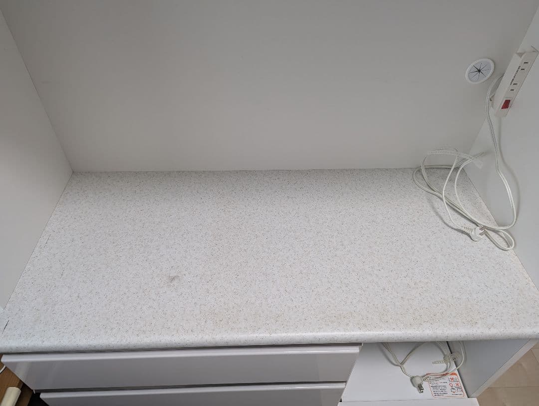 ニトリ キッチンボード　食器棚 アルミナ2 100KB WH