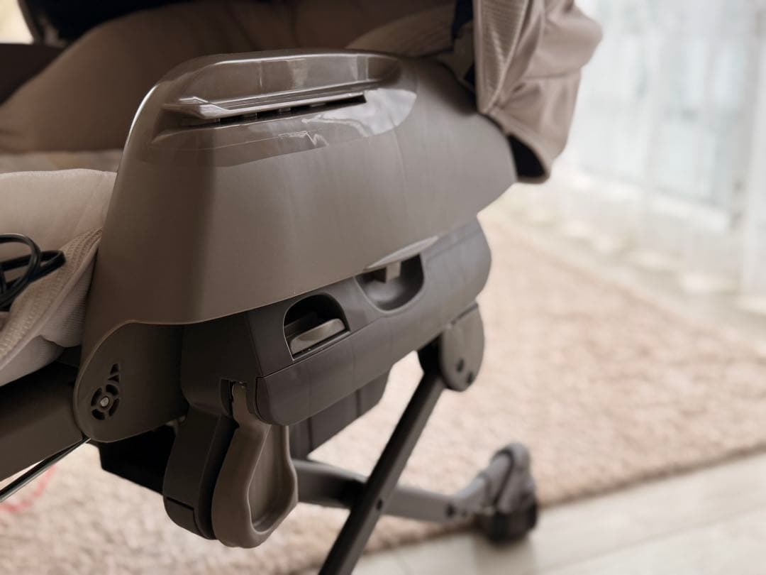 【美品✨】コンビ ネムリラ AUTO SWING スリープシェル EG+