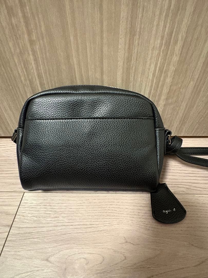 アニエスベー Agnes b エンボスロゴ ショルダー バック