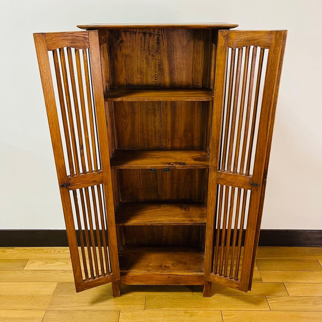 希少品　キャビネット 収納棚 アカンサスの彫刻 フランスアンティーク家具