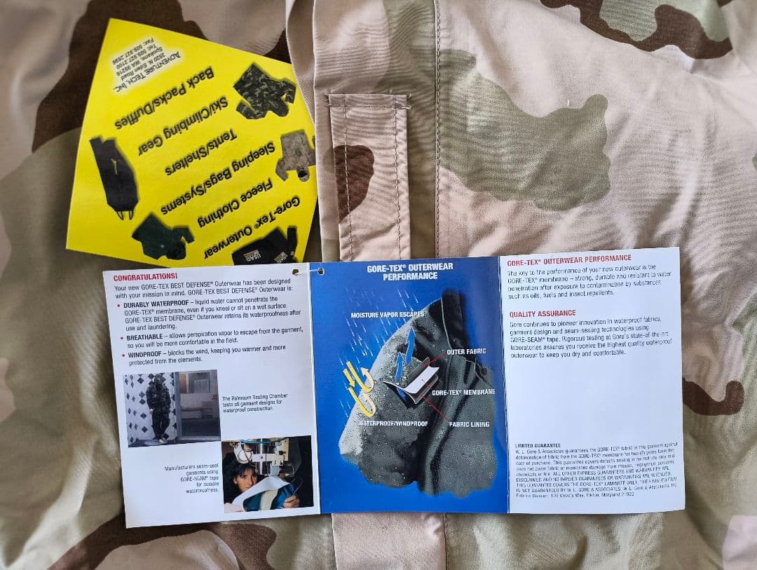 迷彩 ゴアテックス リバーシブルミリタリージャケット