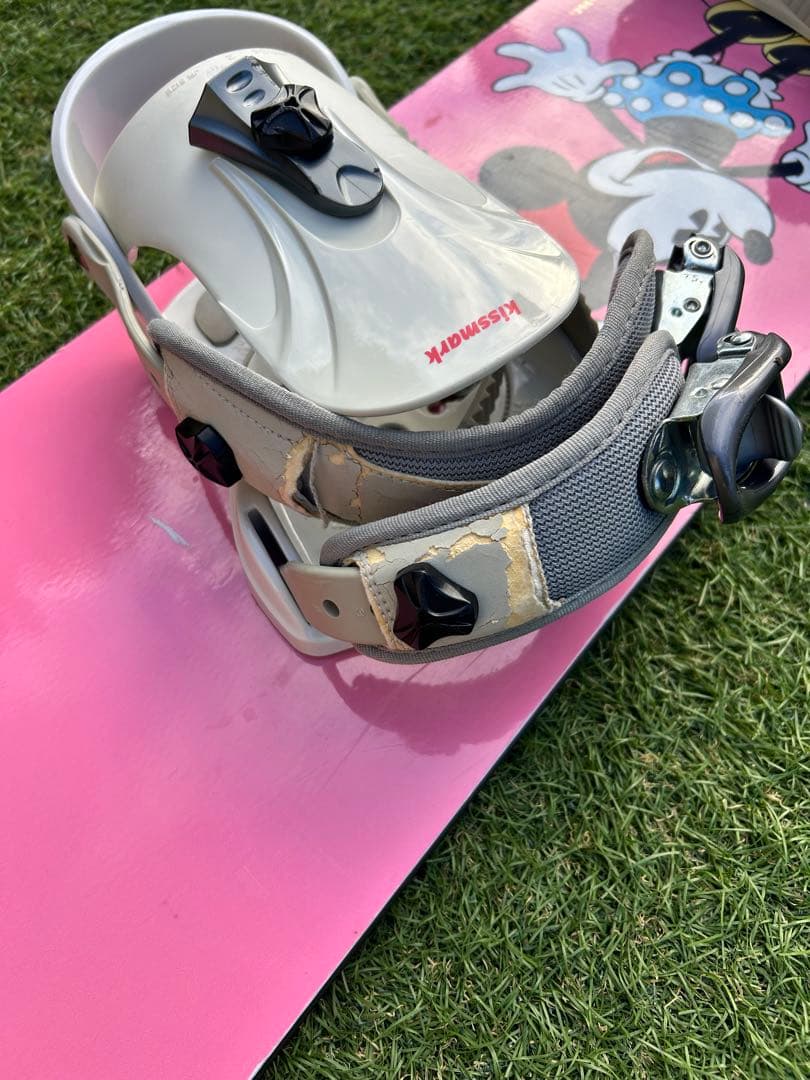 【スノーボード3点セット】ミニーキャラクター スノーボード 125cm