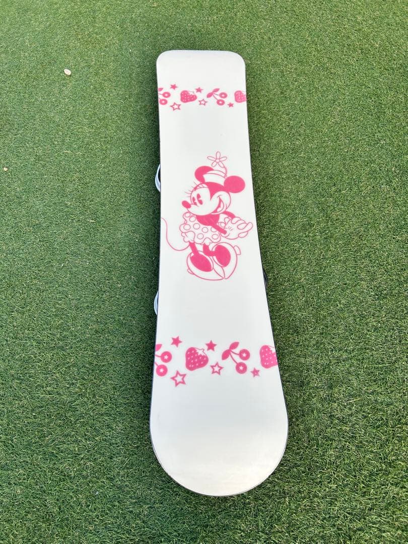 【スノーボード3点セット】ミニーキャラクター スノーボード 125cm
