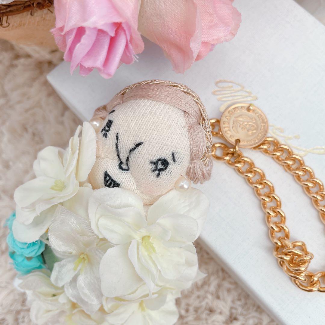 【Johnny様♡】MUVEIL グランマチャーム　LILYさん♡ キーホルダー