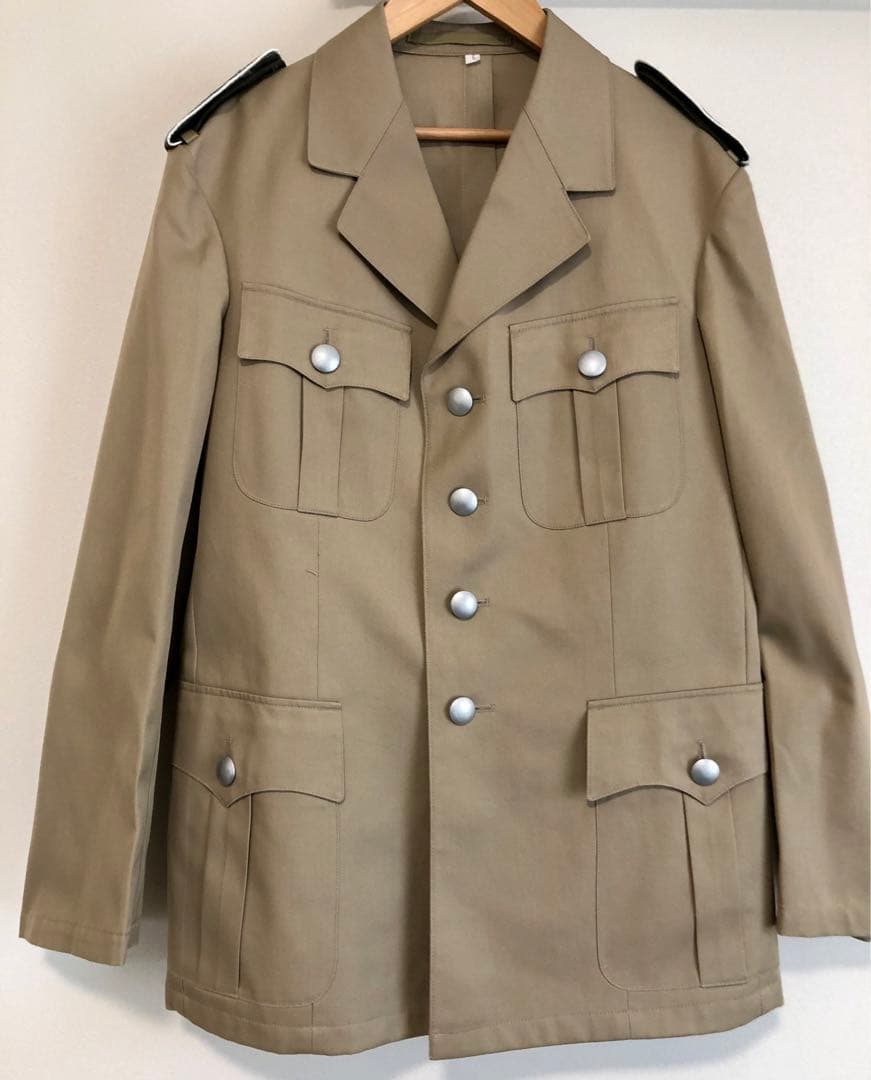 ドイツ軍アフリカ軍団ジャケット 新品ドイツ軍M36ぽいベージュ制服　Lサイズ程度