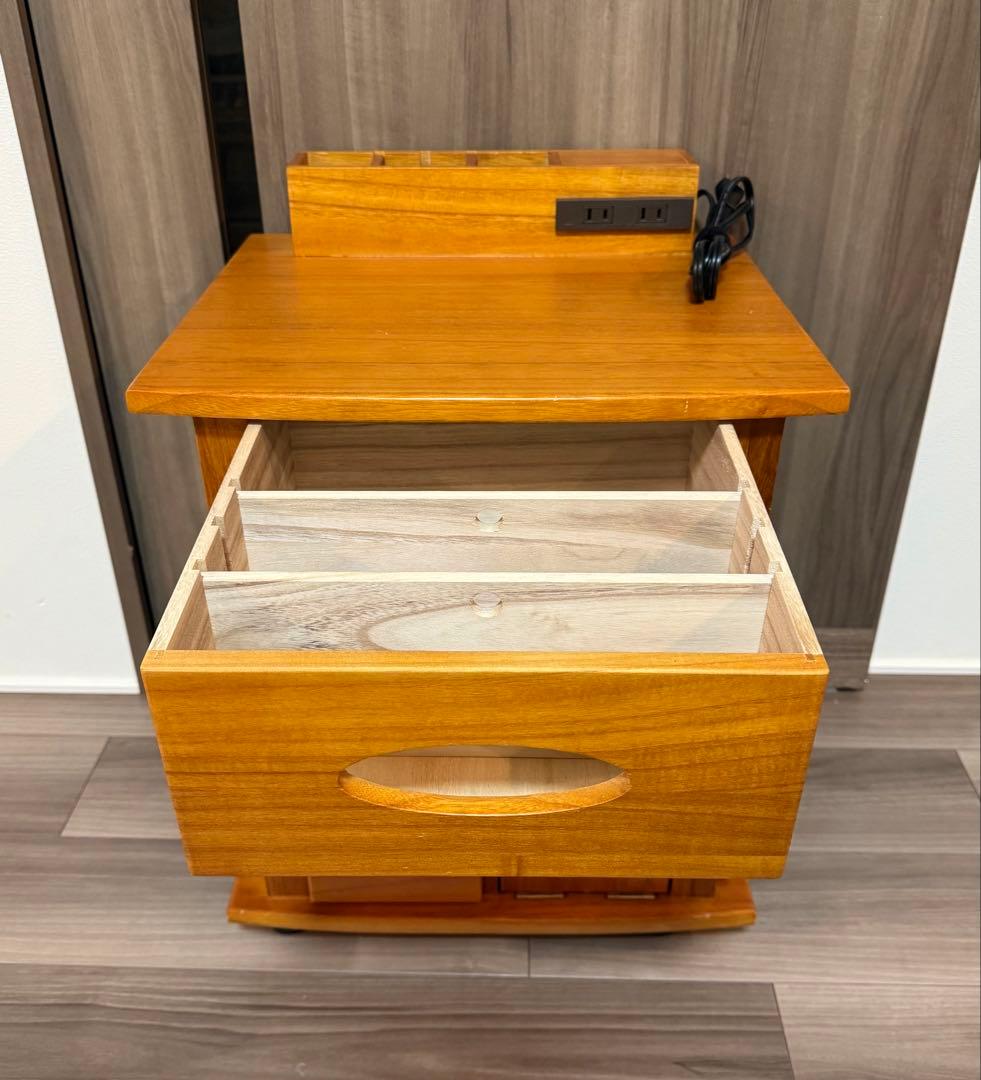 整理収納アドバイザー監修 サイドテーブル 直接渡し可能